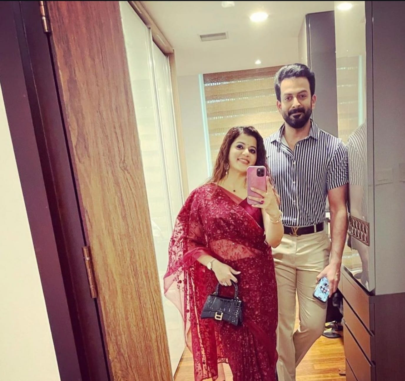 prithviraj and wife costume